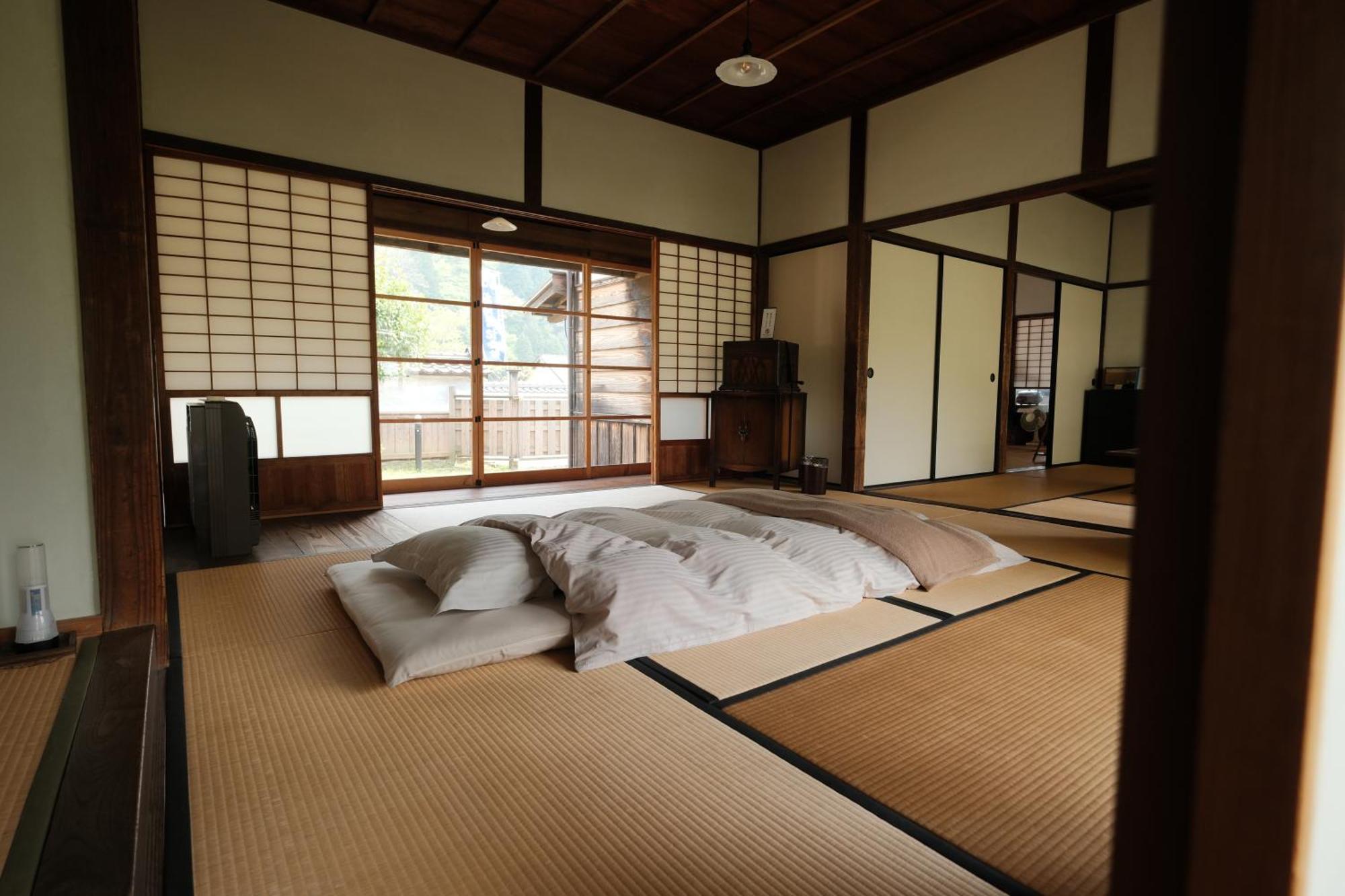 朝来市Japan'S Oldest Remaining Company Housing别墅 外观 照片